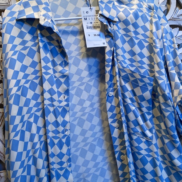 NWT Zara top pants worn 2x and were hemmed to fit a 5 4” body - Picture 3 of 5